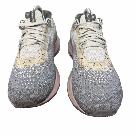 Brooks Shoes Womens Size 8.5 Levitate 2 Grey & Pink Running Sneakers 1202791B060 - Picture 2 of 7